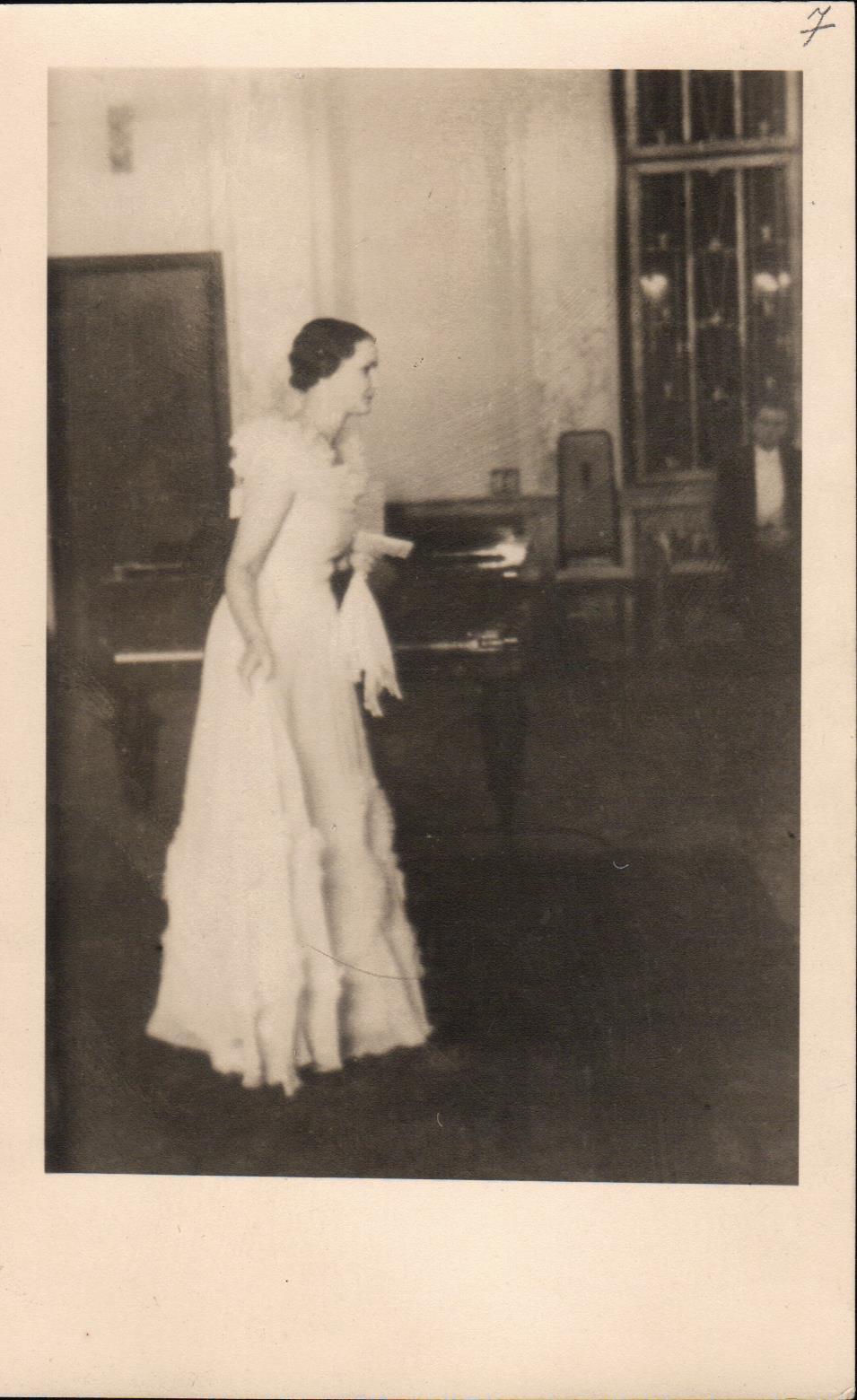 Operas soliste Adele Pulciņa-Karps Kauņā. 1938. gada 18. novembris.