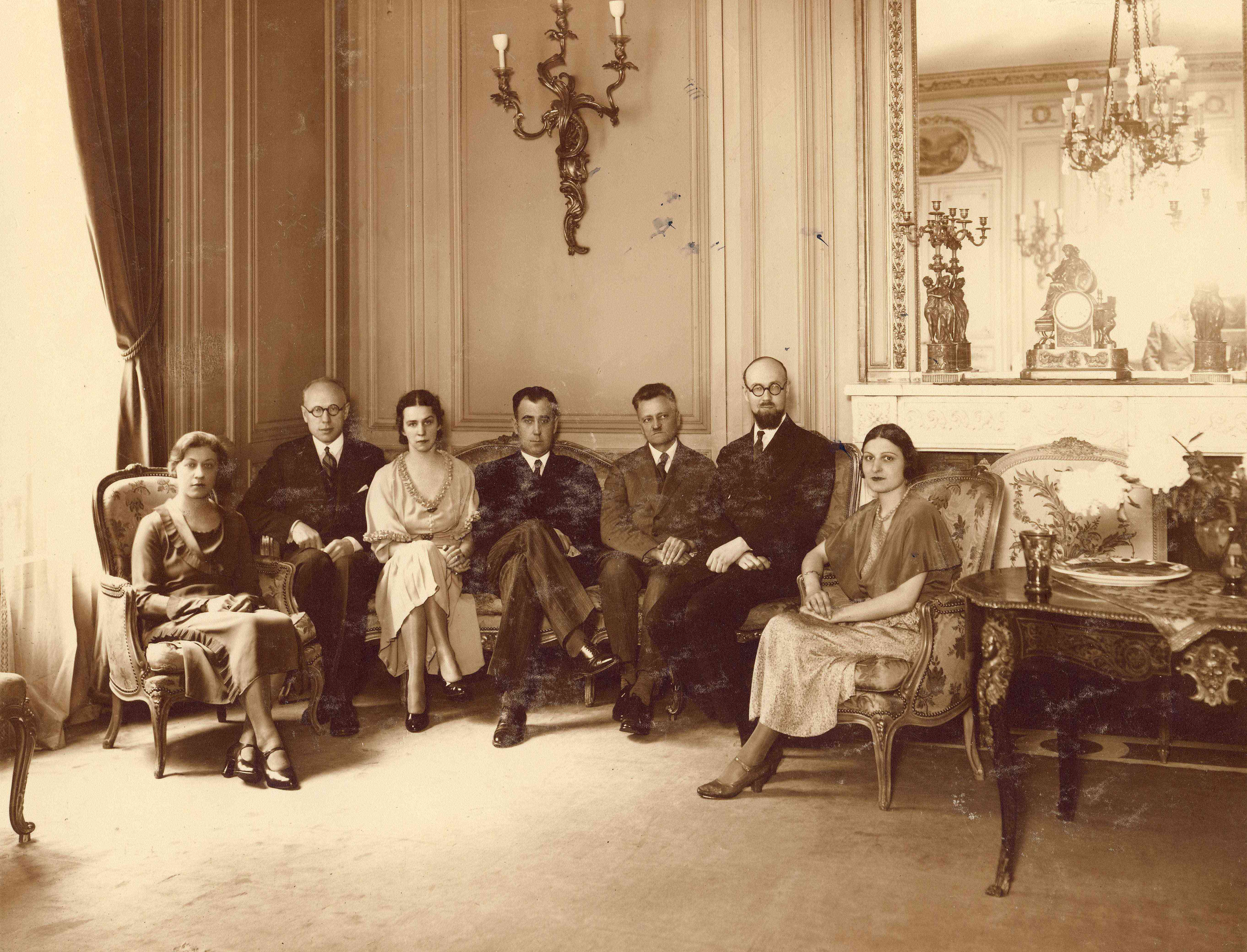 Latvijas diplomāta Viļa Šūmaņa dienesta gaitu Somijā, Francijā un Itālijā fotogrāfijas.