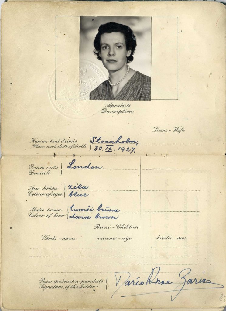 Marie Annas Zariņas diplomātiskā pase, izdota 1954. gada 19. martā. Avots: LNA_LNA_F2263_1_189, 26. lp.